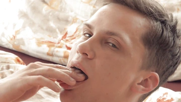 Cute guy jerking off and cums