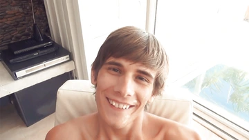Guy getting a big cock facial