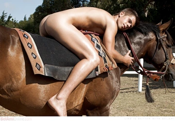 Two hot nude guys