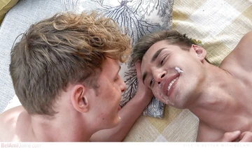 Two guys bareback fucking outdoors