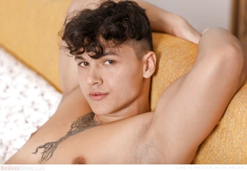 Cute nude hunky boy Camillo Beischel