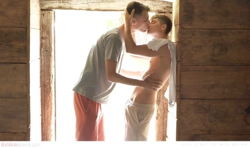 Two guys fucking in a cabin