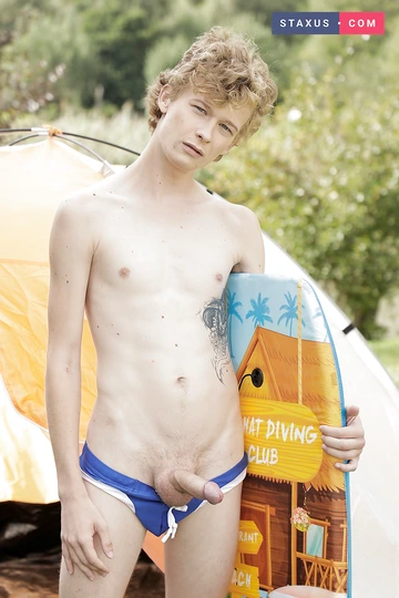 Blonde twink bareback fucking