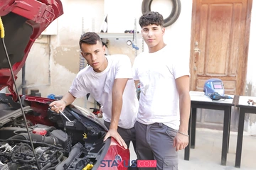 Sexy mechanic boys fucking and sucking