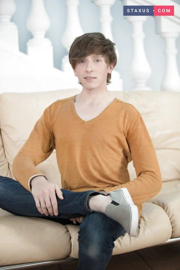 Sexy boy fucking a cute twink
