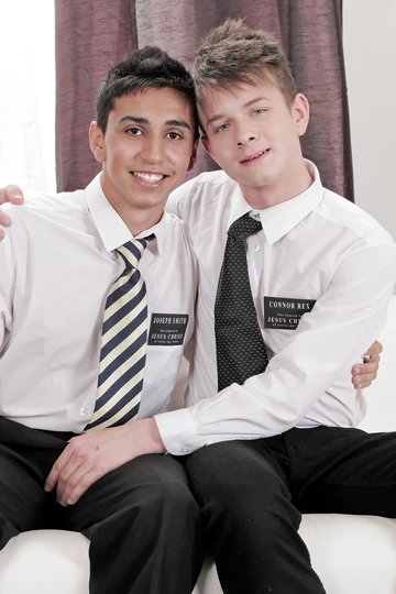 Cute boys butt fucking bareback
