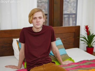 Blonde guy showing his dick