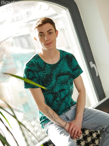 Handsome gay twink Nick Danner