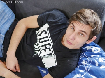 Hot guy with a pretty big dick