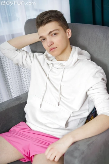 Pretty boy with a shaved dick