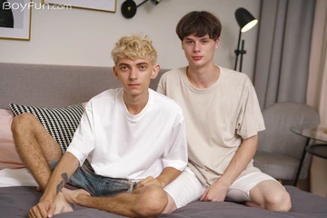 Skinny big dick twink fucking ass