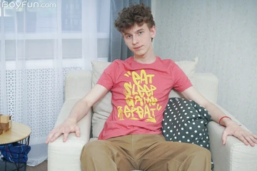 Skinny boy wanking his dick