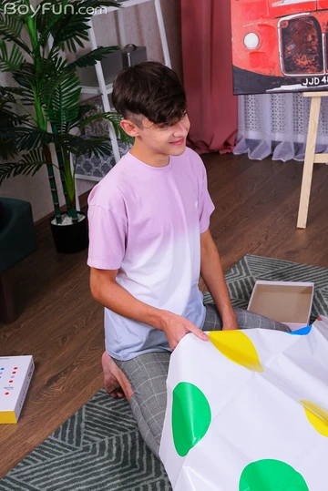 Two boys having sex and cums