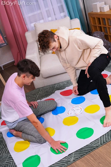 Two boys having sex and cums