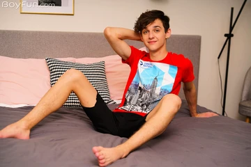 Gay boy with a smooth asshole