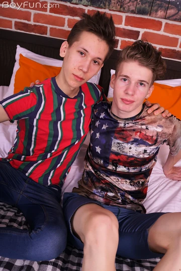 Skinny big dick boy fucking