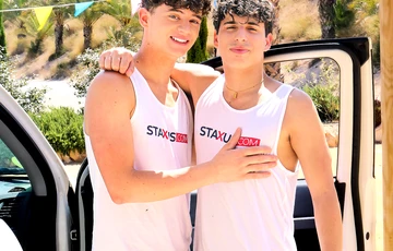 Horny car wash boys fucking