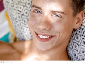 Euro gay boy Tommy Clapton